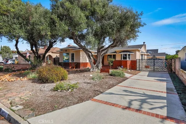 $1,299,000 | 4520 Pepperwood Avenue, Long Beach, CA 90808