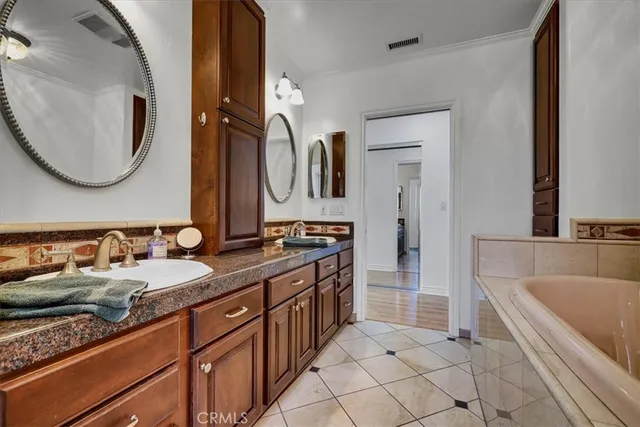 $1,299,000 | 4520 Pepperwood Avenue, Long Beach, CA 90808