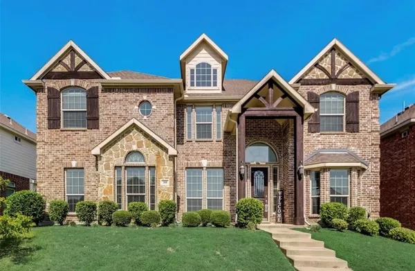 $3,500 | 308 Wisteria Way, Red Oak, TX 75154