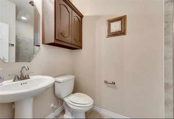 $3,500 | 308 Wisteria Way, Red Oak, TX 75154