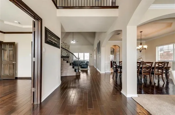 $3,500 | 308 Wisteria Way, Red Oak, TX 75154
