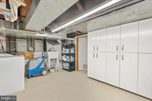 a view of a storage & utility room
