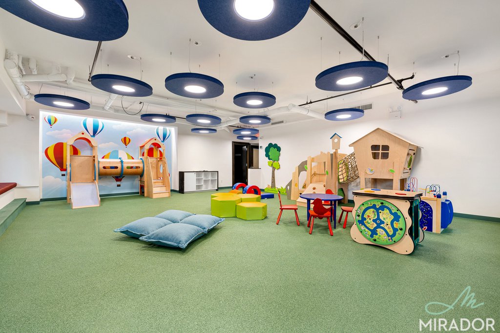 145 West 67th Street, Unit 21B Manhattan, NY 10023 - Photo 13 of 16