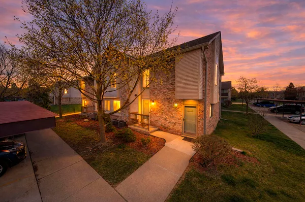 $199,900 | 42779 Lilley Pointe Drive, Canton, MI 48187