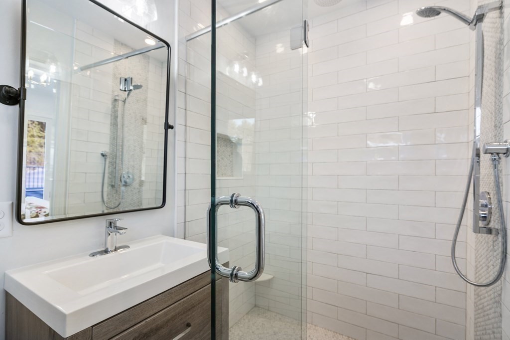 156 Bare Hill Road Boxford, MA 01921 - Photo 18 of 35