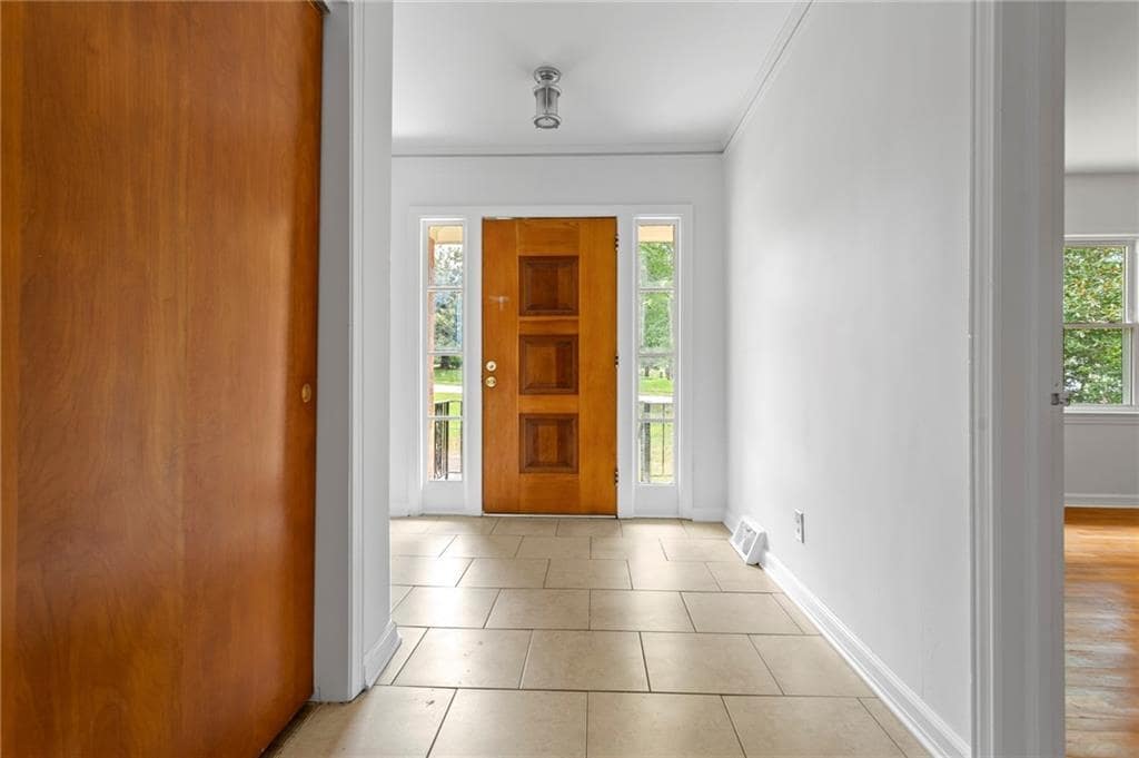 2607 Bellview Road Anderson, SC 29621 - Photo 2 of 21