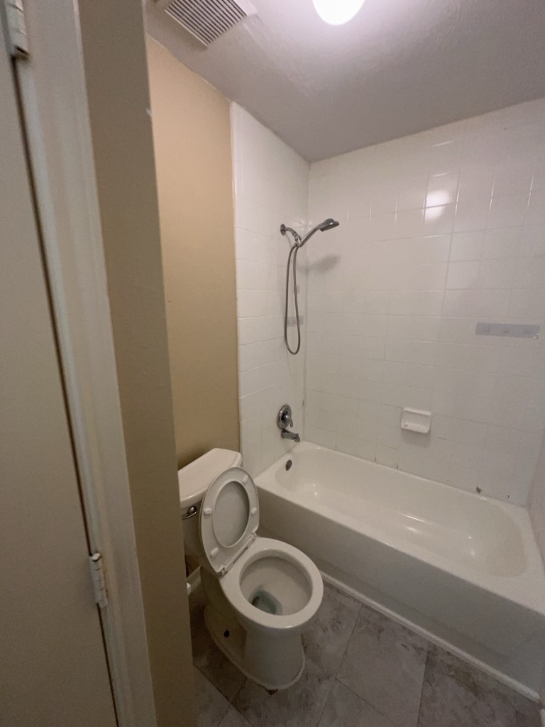 16410 Amy Ridge Road Houston, TX 77053 - Photo 1 of 18