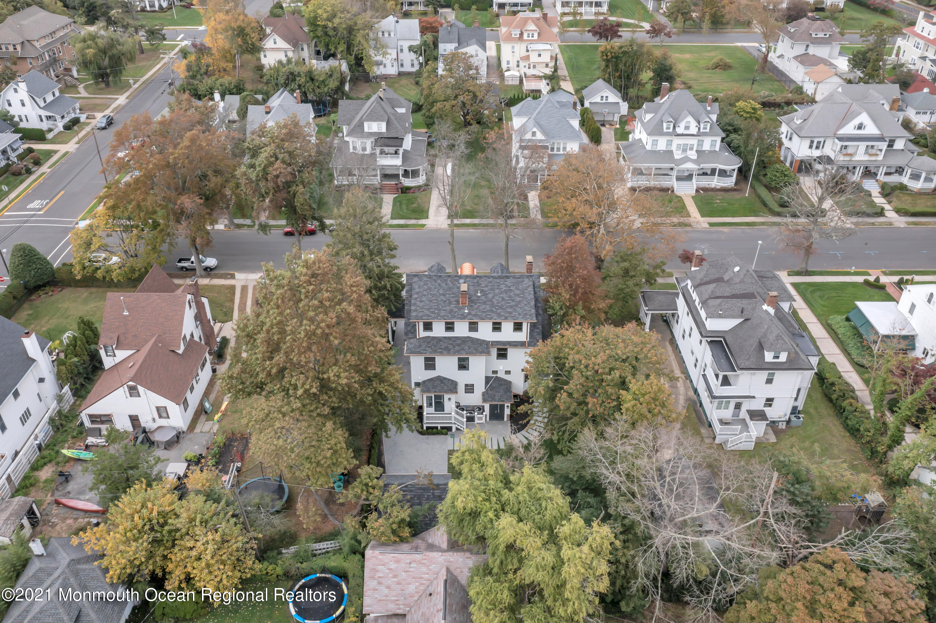 222 Cedar Avenue Allenhurst, NJ 07711 - Photo 70 of 73 an aerial view of residential houses with outdoor space