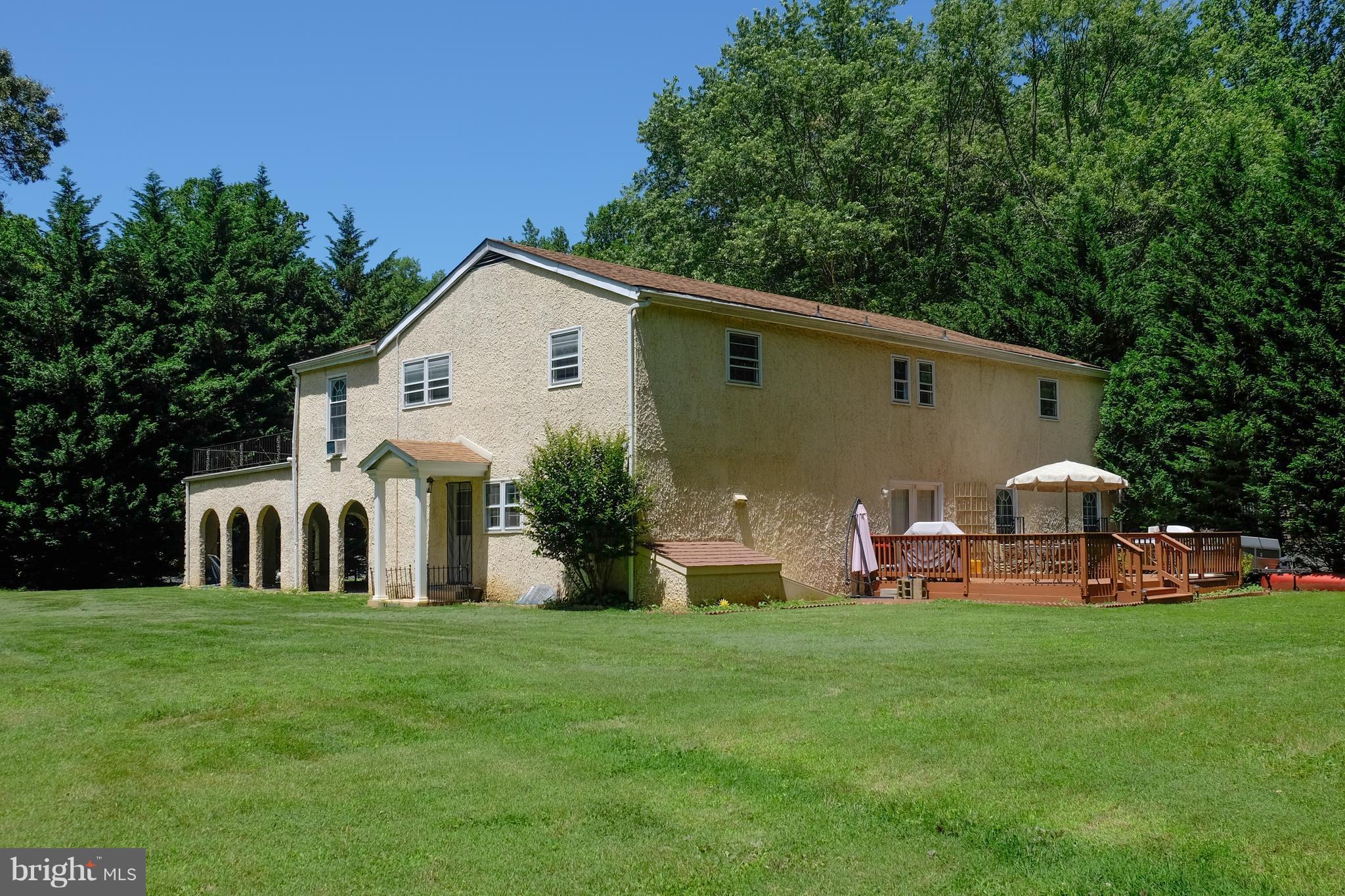 1656 Comanche Road Arnold, MD 21012 - Photo 28 of 30 Very large backyard!