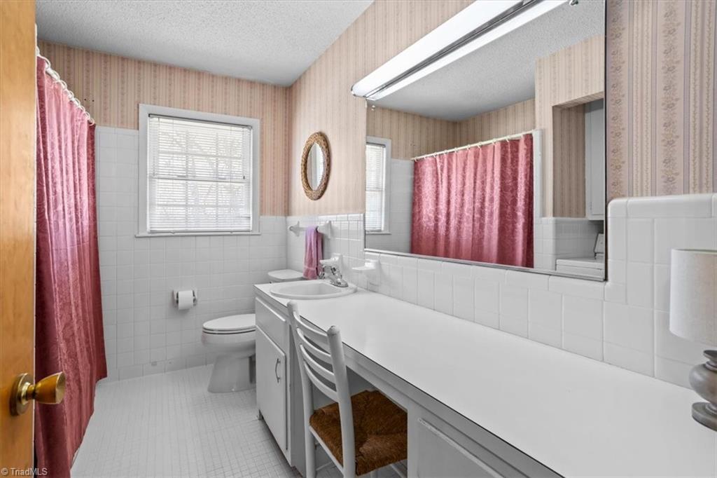 6500 Osceola Ossipee Road Elon, NC 27244 - Photo 18 of 46