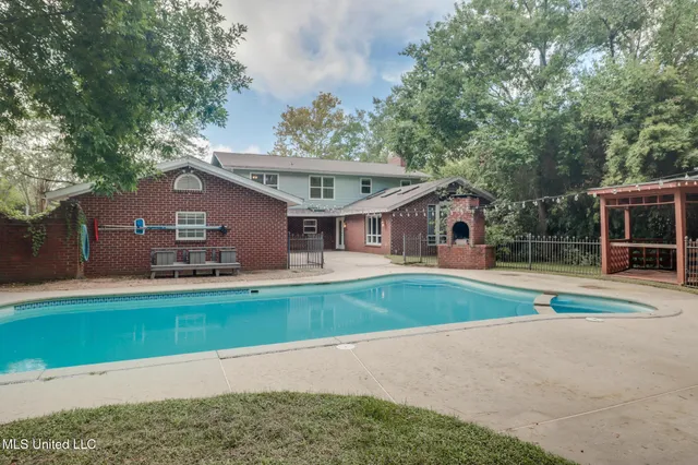 $494,000 | 5506 Kendall Avenue, Gulfport, MS 39507