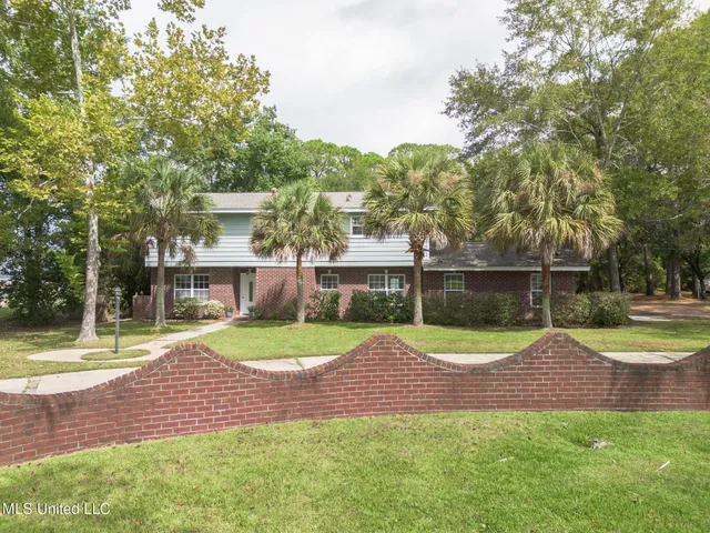 $494,000 | 5506 Kendall Avenue, Gulfport, MS 39507