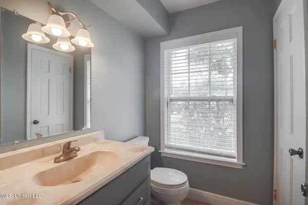 $479,000 | 5506 Kendall Avenue, Gulfport, MS 39507
