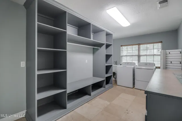 $494,000 | 5506 Kendall Avenue, Gulfport, MS 39507