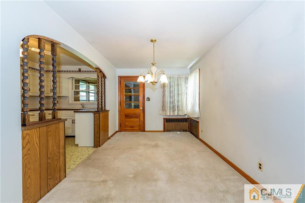 2 Maple Street Clark, NJ 07066 - Photo 6 of 31 Gallery Image 6