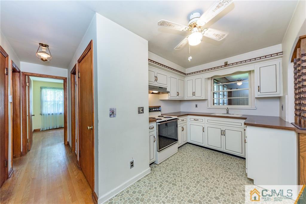 2 Maple Street Clark, NJ 07066 - Photo 8 of 31 Gallery Image 8