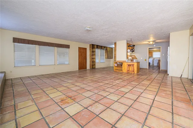 $725,000 | 164 4th Street, Rockport, TX 78382