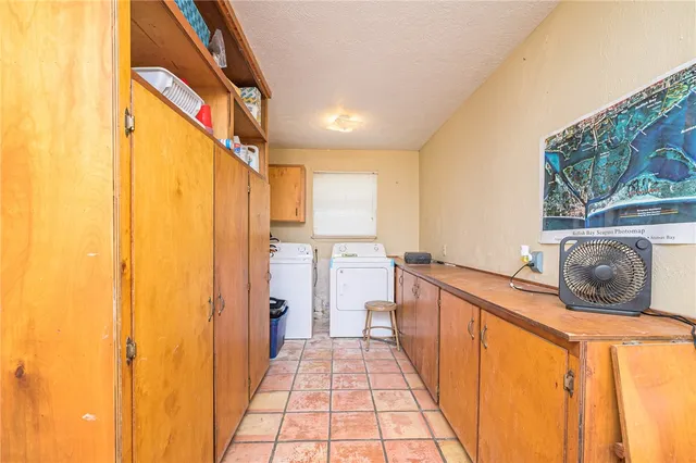 $725,000 | 164 4th Street, Rockport, TX 78382