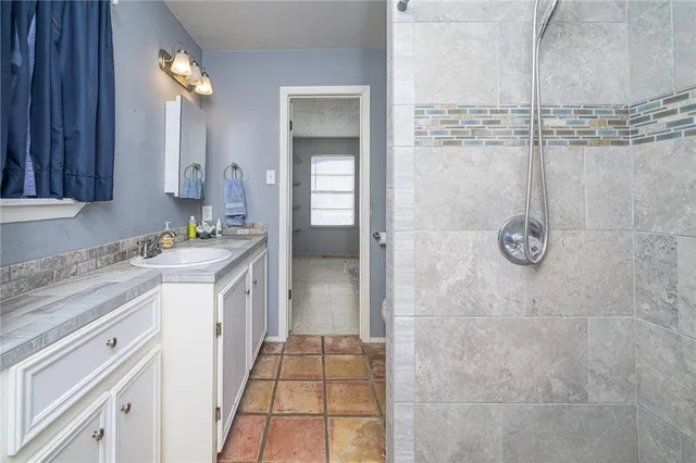 $725,000 | 164 4th Street, Rockport, TX 78382