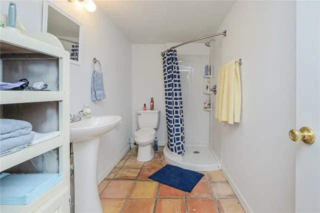 $725,000 | 164 4th Street, Rockport, TX 78382