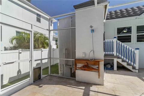 a view of outdoor space yard and patio