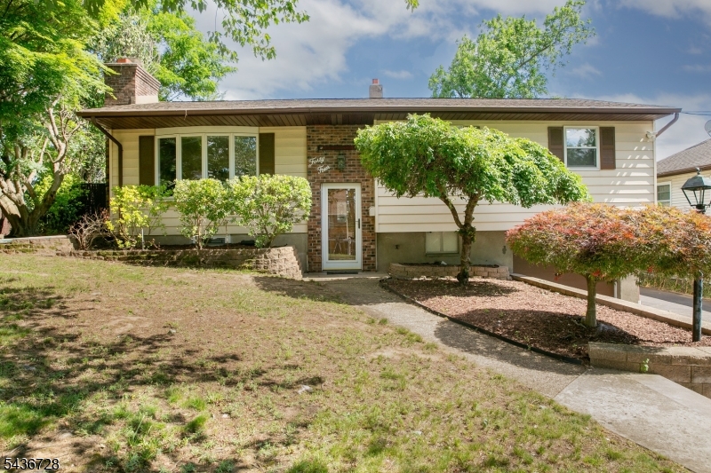 44 Adelphia Road Parsippany, NJ 07054 - Photo 1 of 32