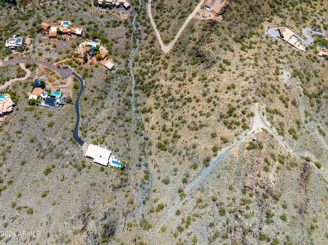 $950,000 | 6360 East Applegate Way, Unit 44, Carefree, AZ 85377