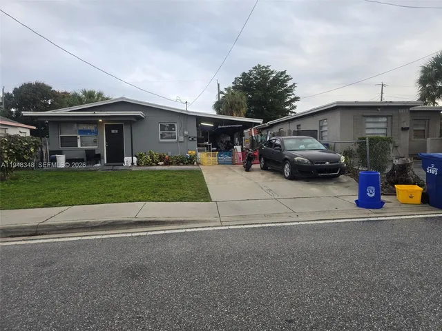 $270,000 | 1489 West 34th Street, Riviera Beach, FL 33404