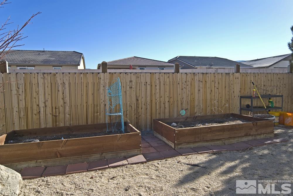1795 Arrow Wood Court Reno, NV 89521 - Photo 33 of 40 a view of a small backyard