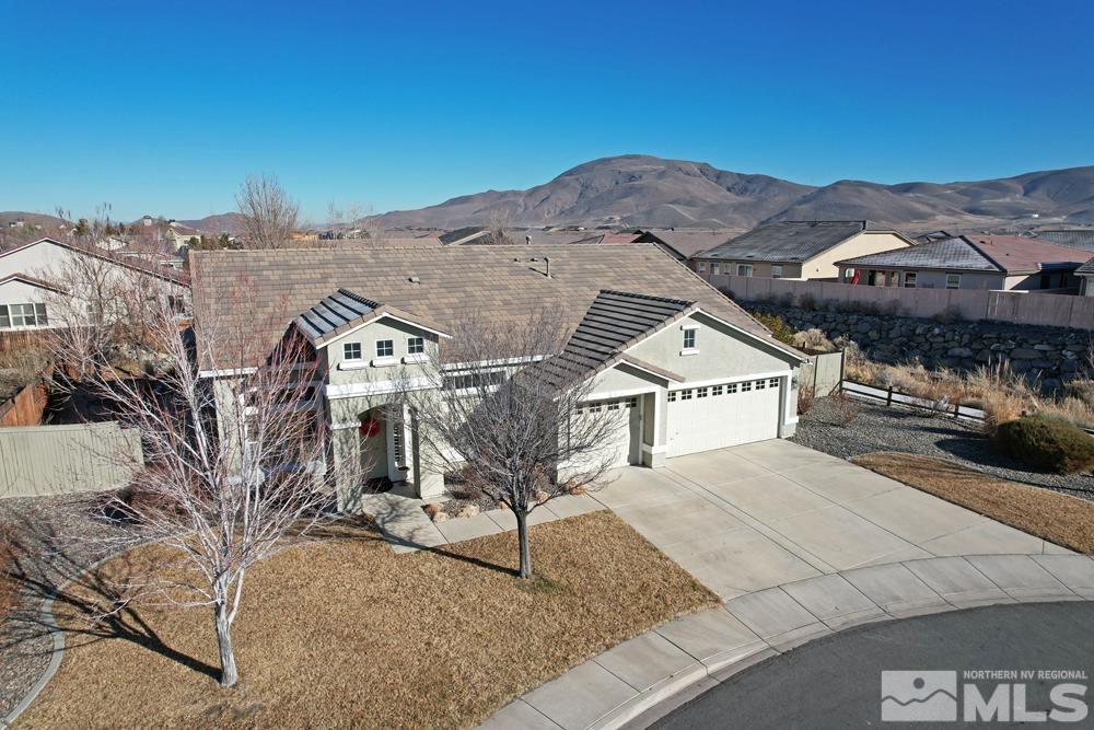 1795 Arrow Wood Court Reno, NV 89521 - Photo 35 of 40 front view of a house with a yard
