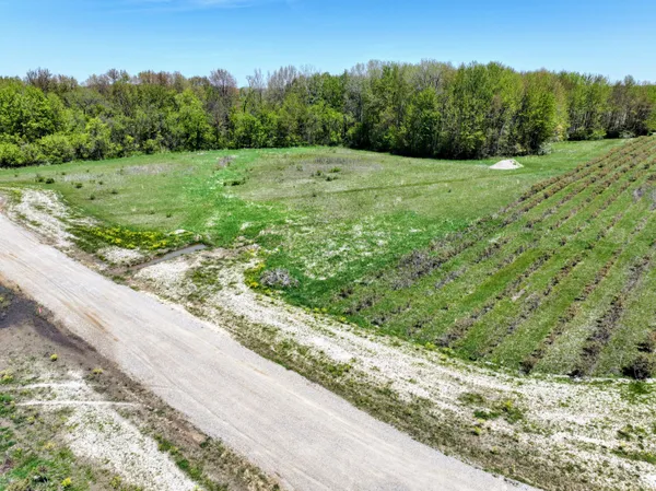 $110,000 | 59314 Benny Ct(private) Grand Junction, Unit PARCEL 7, Grand Junction, MI 49056