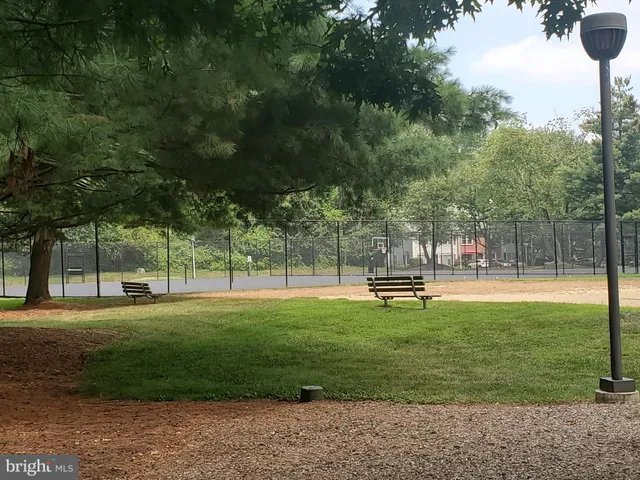 $315,000 | 75 Chambord Court, Hamilton, NJ 08619