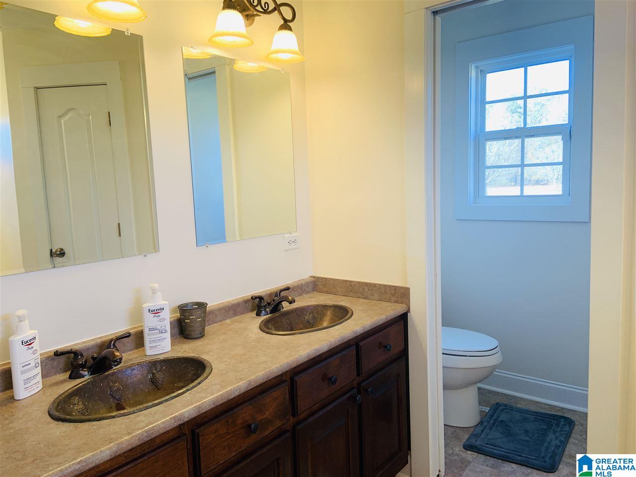 908 Colquitt Street Gadsden, AL 35903 - Photo 14 of 35