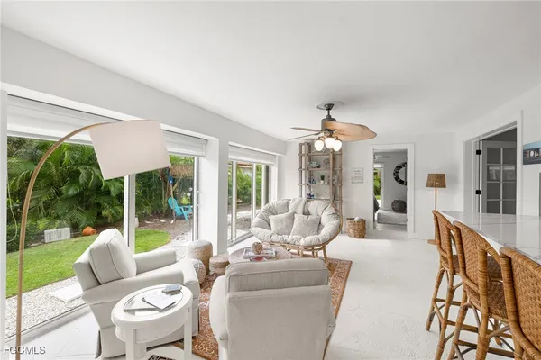 $1,495,000 | 979 Whelk Drive, Sanibel, FL 33957