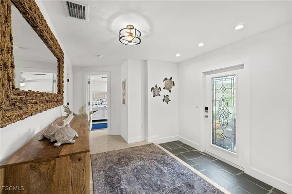 $1,495,000 | 979 Whelk Drive, Sanibel, FL 33957