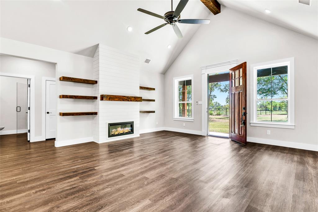 391 Slate Rock Road Ennis, TX 75119 - Photo 5 of 40