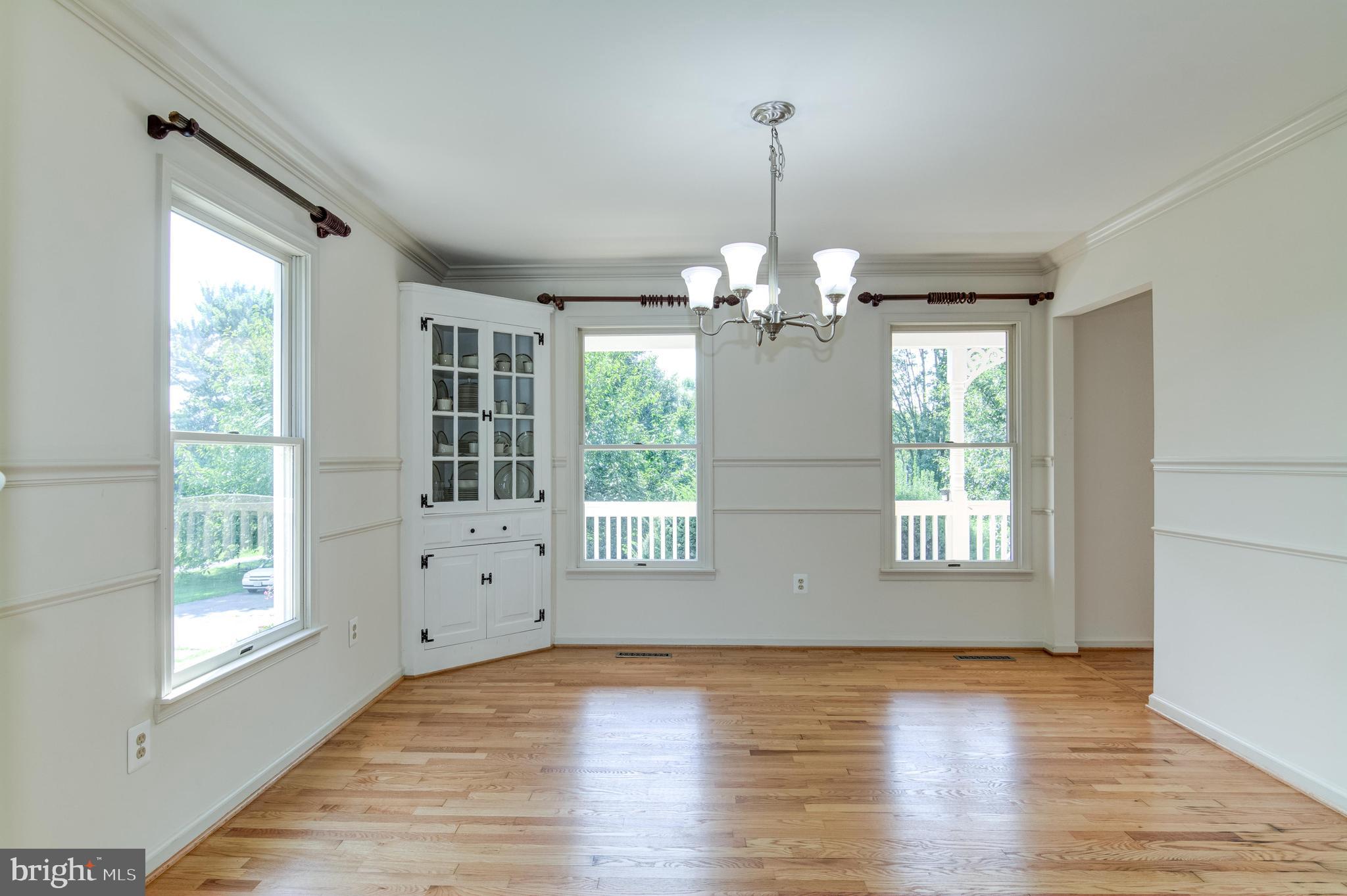 1402 Pleasant View Road Tuscarora, MD 21790 - Photo 15 of 66 Main Level Dining Room