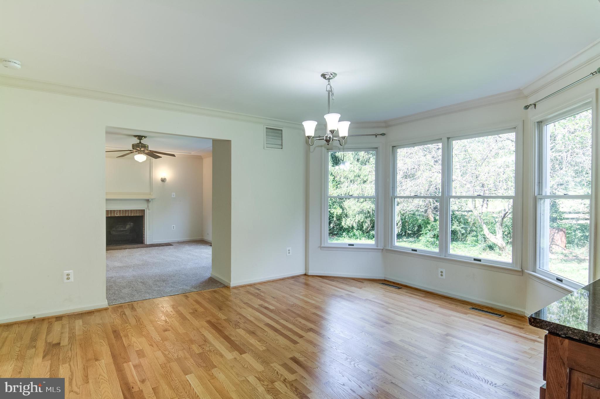 1402 Pleasant View Road Tuscarora, MD 21790 - Photo 17 of 66 Main Level Dining Room