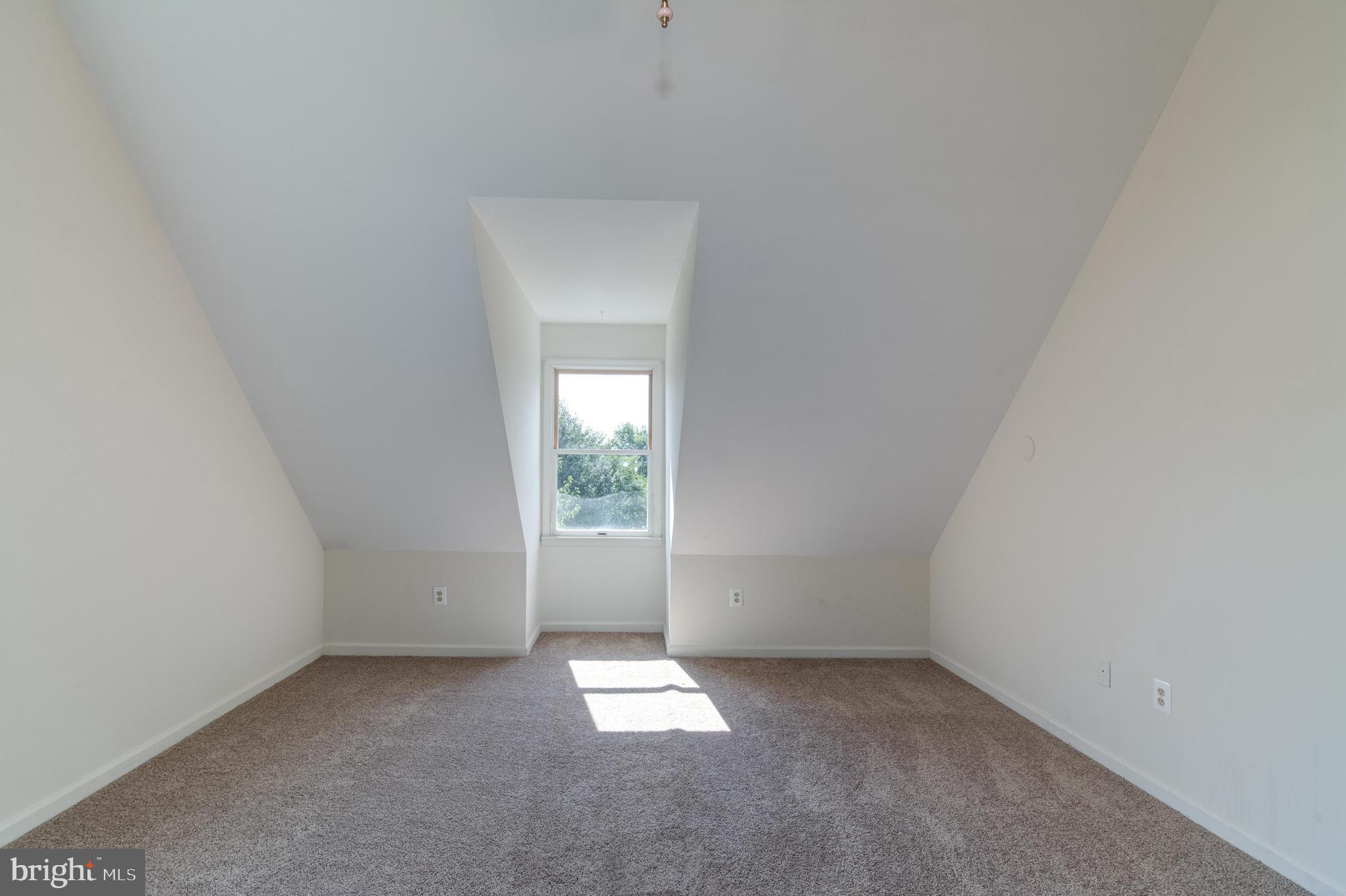 1402 Pleasant View Road Tuscarora, MD 21790 - Photo 30 of 66 Upper Level Master Bedroom