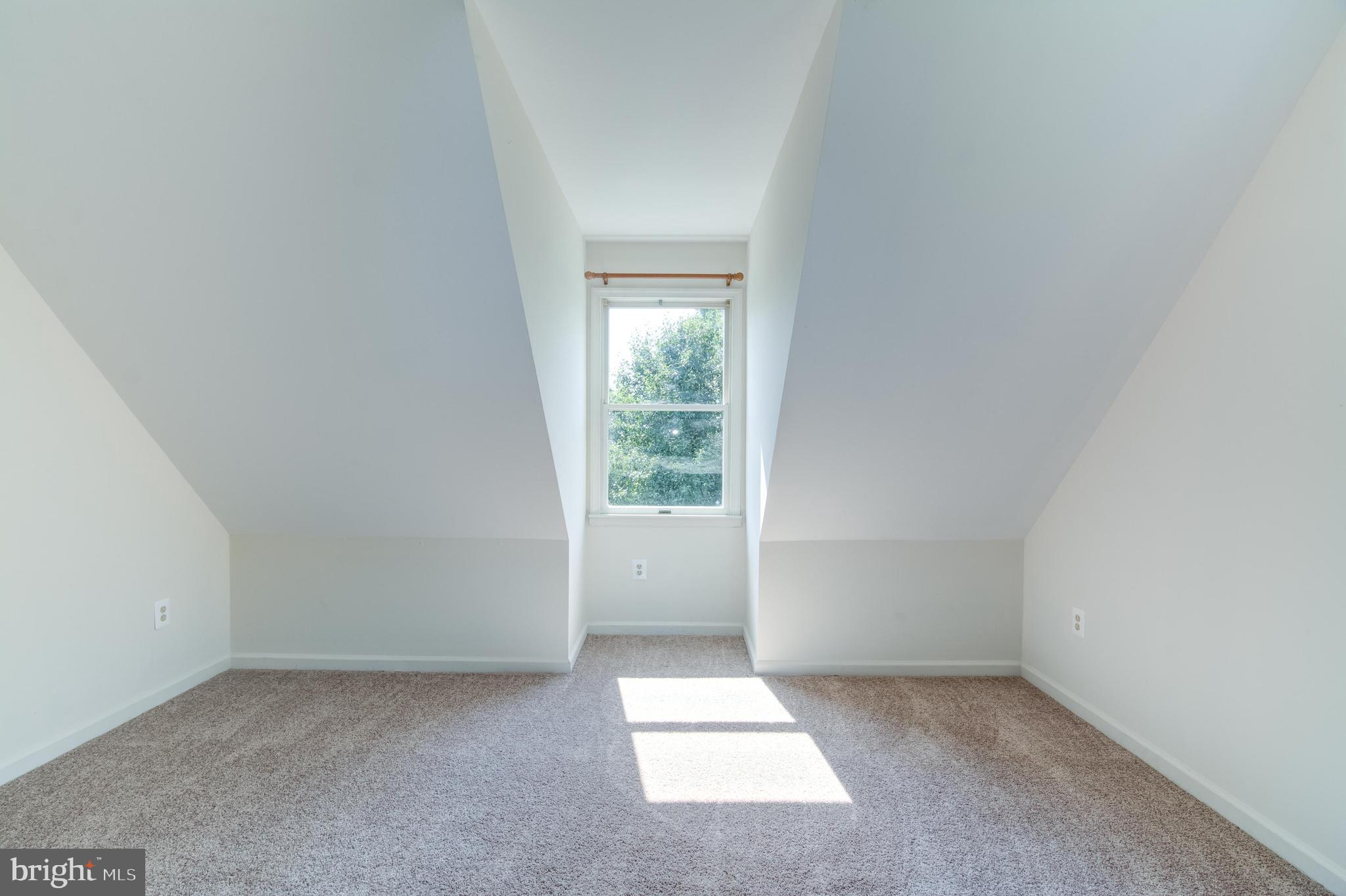 1402 Pleasant View Road Tuscarora, MD 21790 - Photo 41 of 66 Upper Level 3rd Bedroom