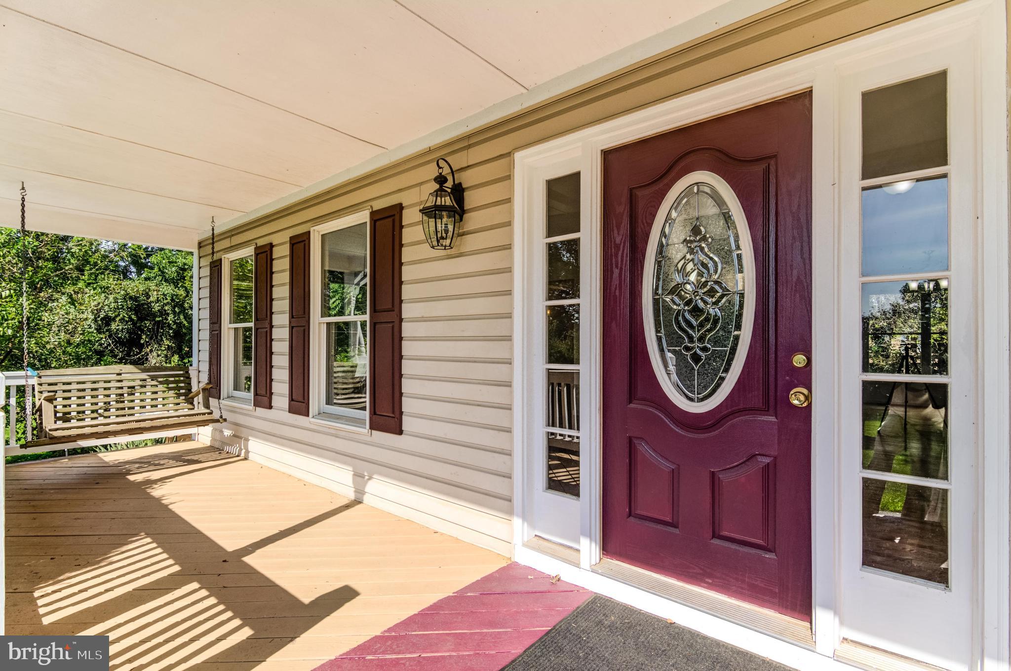 1402 Pleasant View Road Tuscarora, MD 21790 - Photo 6 of 66 Front Deck