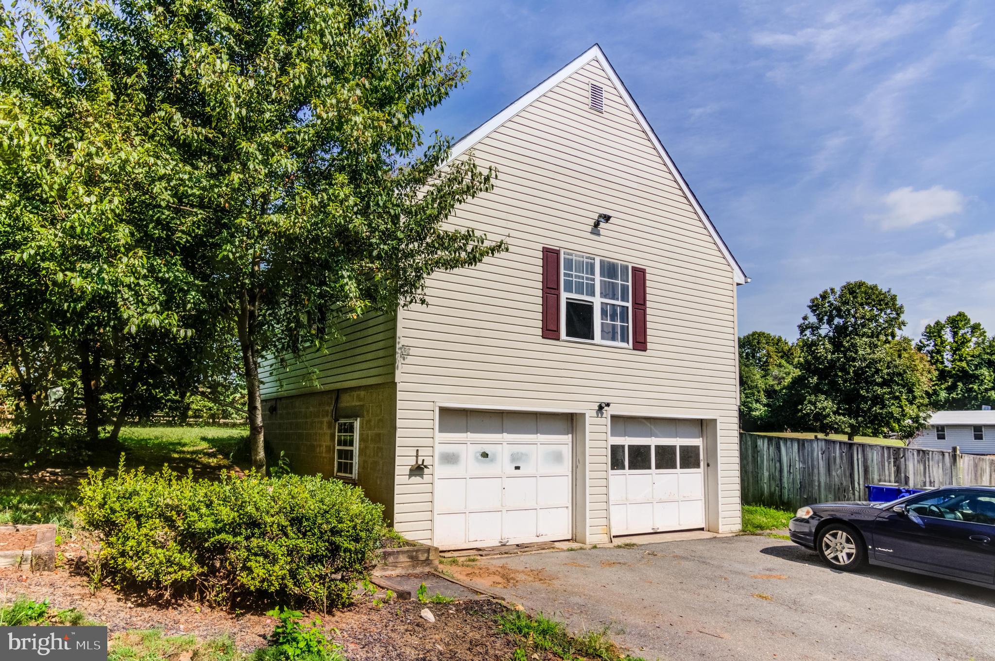 1402 Pleasant View Road Tuscarora, MD 21790 - Photo 59 of 66 Detached 2-Car garage with In-Law suite