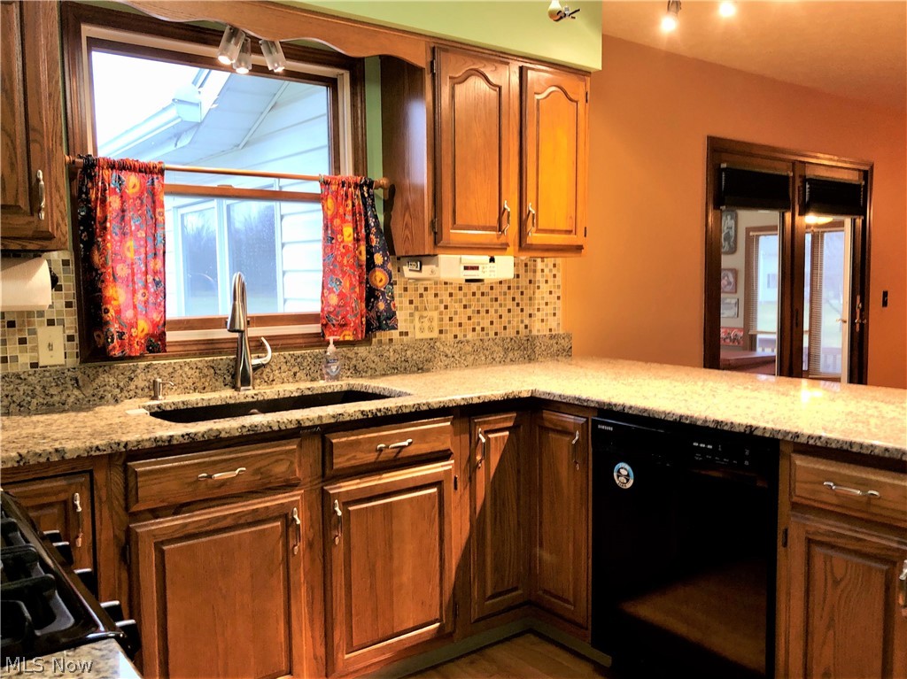 15305 Mason Road Vermilion, OH 44089 - Photo 10 of 33 Gallery Image 10