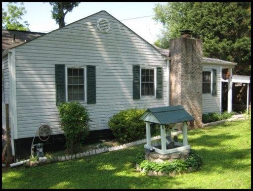 121 Iris Circle Oak Ridge, TN 37830 - Photo 1 of 1 Primary Photo