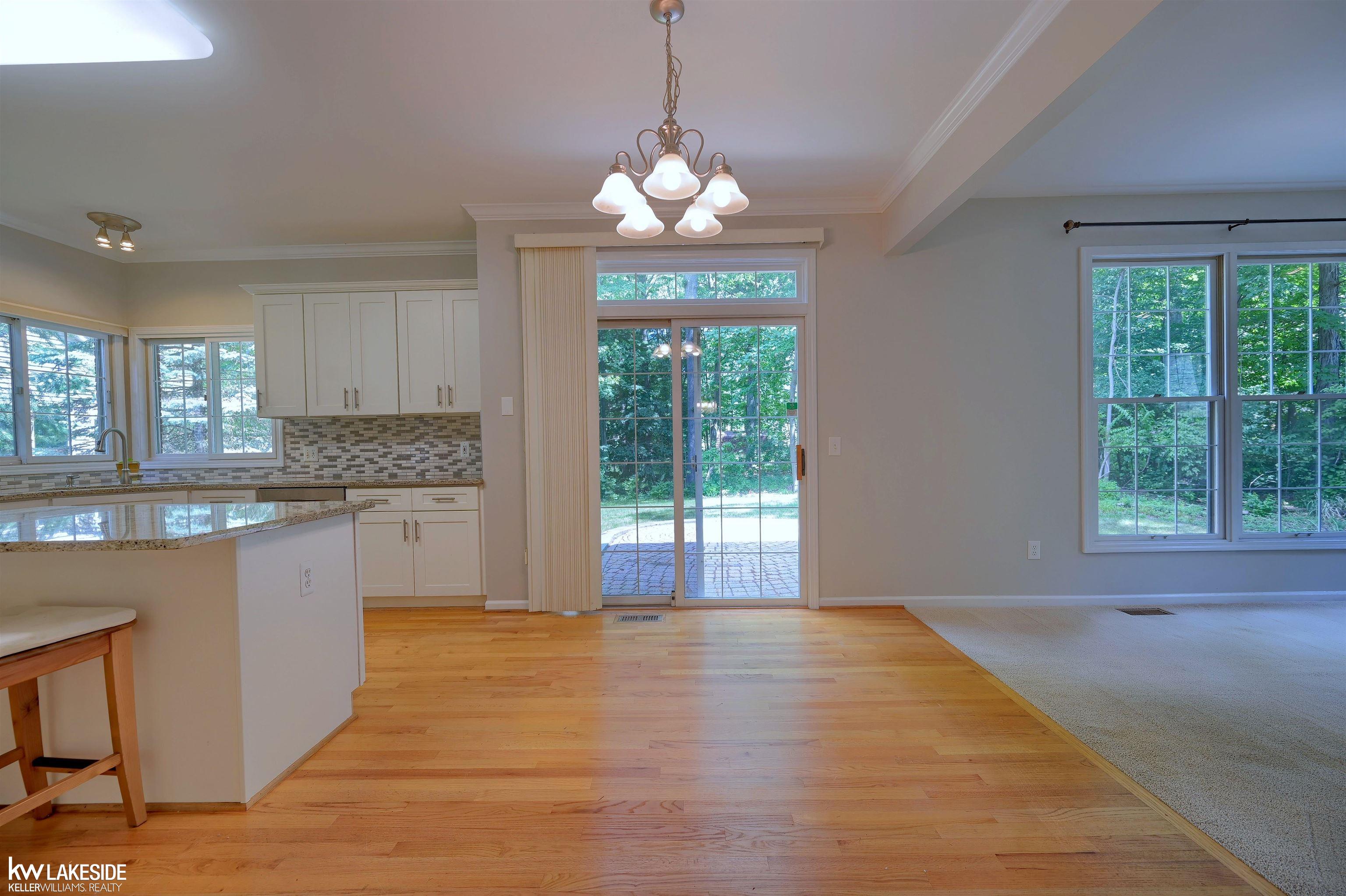 740 Lake Ridge Road Rochester, MI 48307 - Photo 10 of 32 50083875-9.JPG
