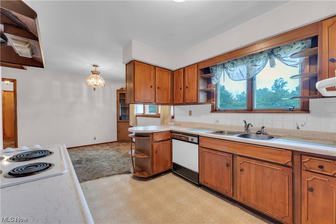 8720 Murray Ridge Road Elyria, OH 44035 - Photo 18 of 34 Gallery Image 18