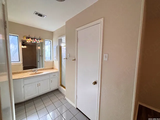 $2,300 | 514 Fossel Pass Street, San Antonio, TX 78260