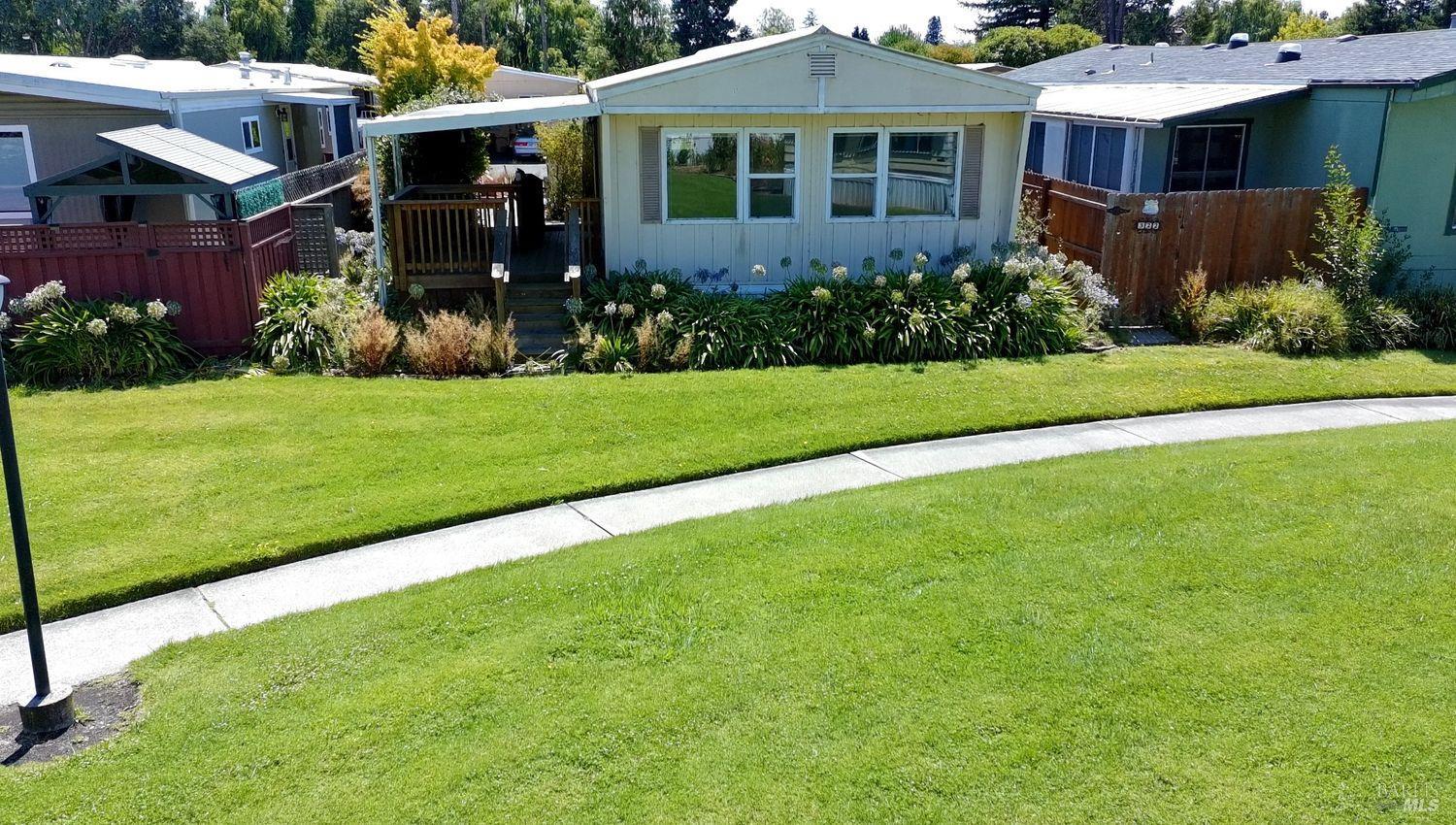 320 Rustic Lane Rohnert Park, CA 94928 - Photo 29 of 32 Gallery Image 29