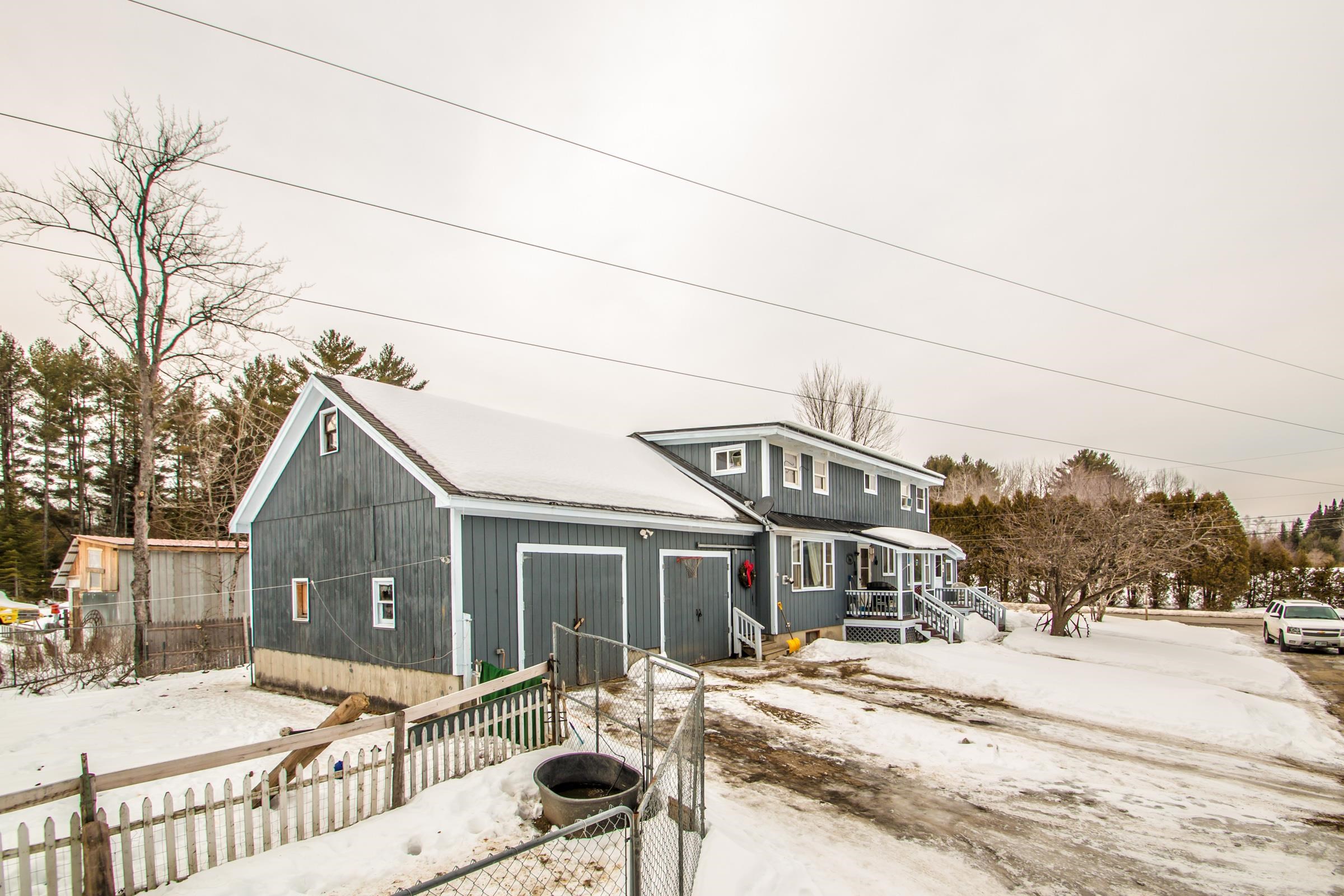 282 Jefferson Road Whitefield, NH 03598 - Photo 3 of 38