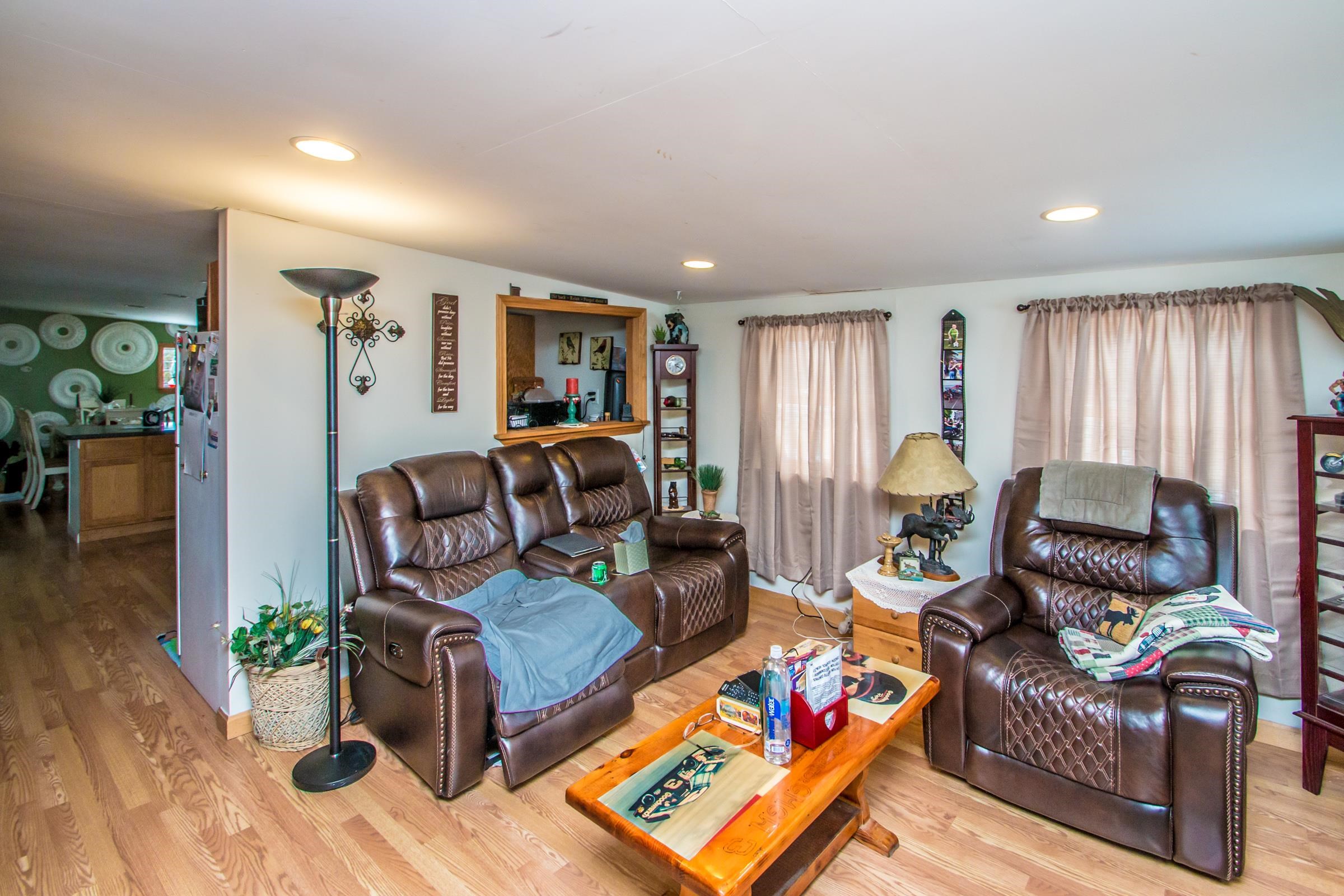 282 Jefferson Road Whitefield, NH 03598 - Photo 10 of 38